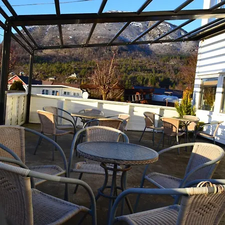 Vikedal Vertshus Hotel 2*